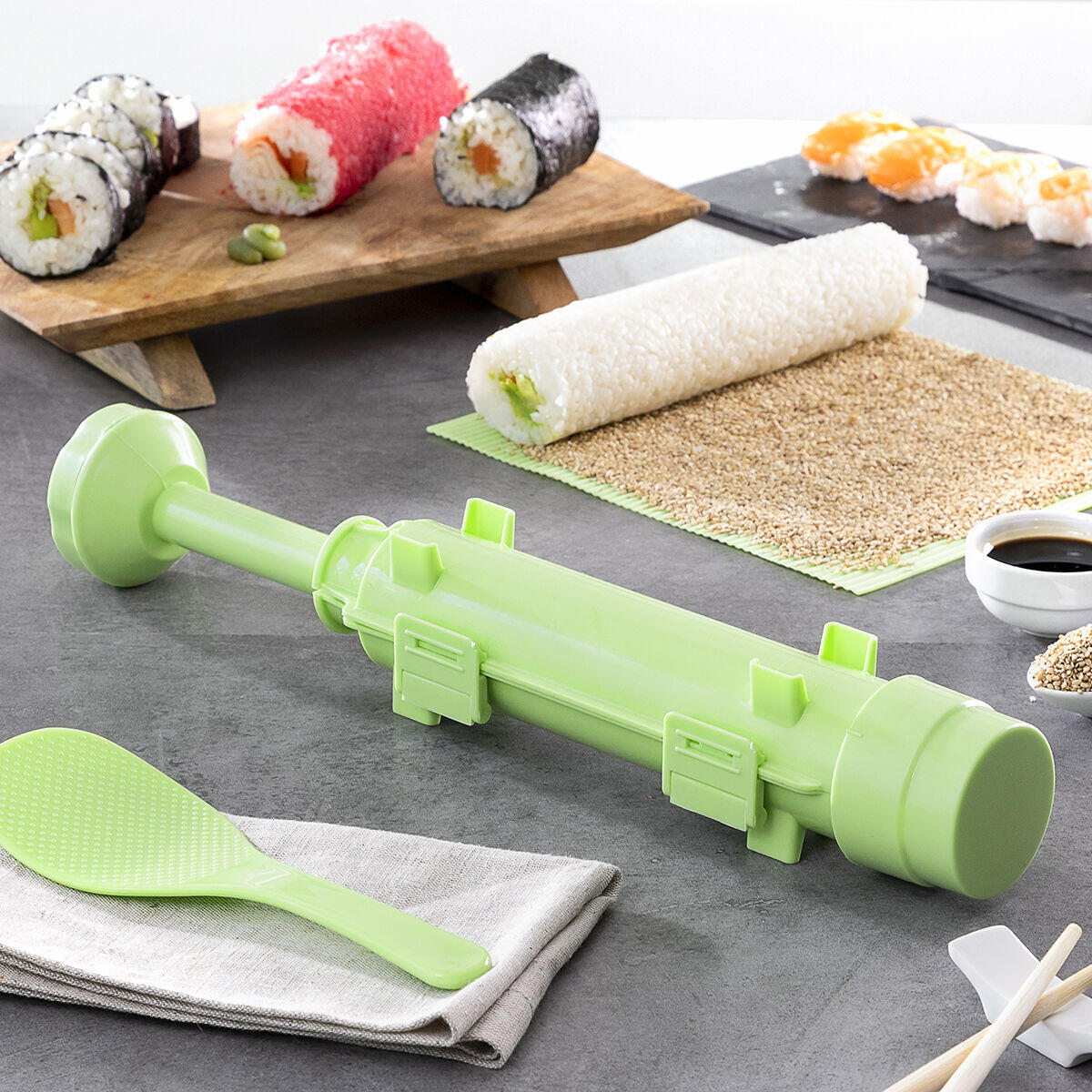 Set de Sushi Suzooka InnovaGoods 3 Piezas | Molde + Esterilla + Cuchara | Recetario