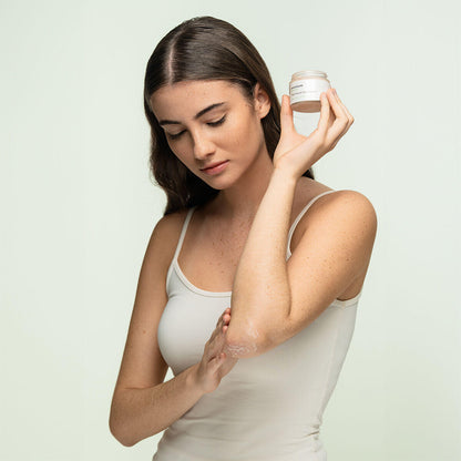 Bálsamo Reparador Corporal CBD "Zenheal" InnovaGoods 50 ml