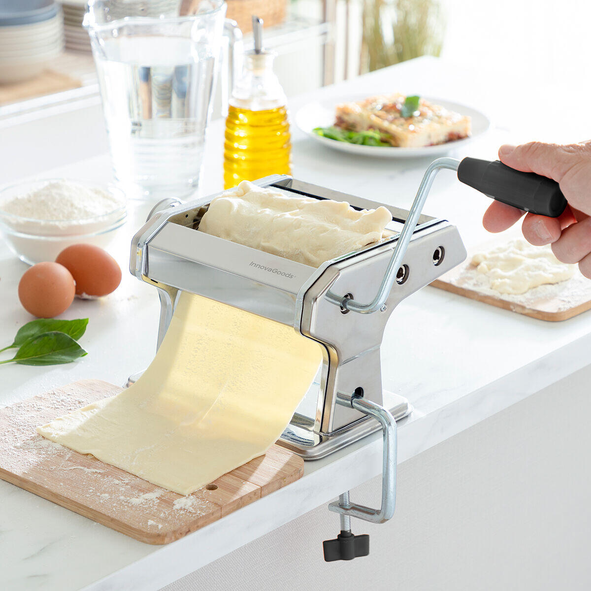 Máquina de Massa Fresca Manual com Receitas | Espessura Regulável 8 Níveis | Fashta InnovaGoods