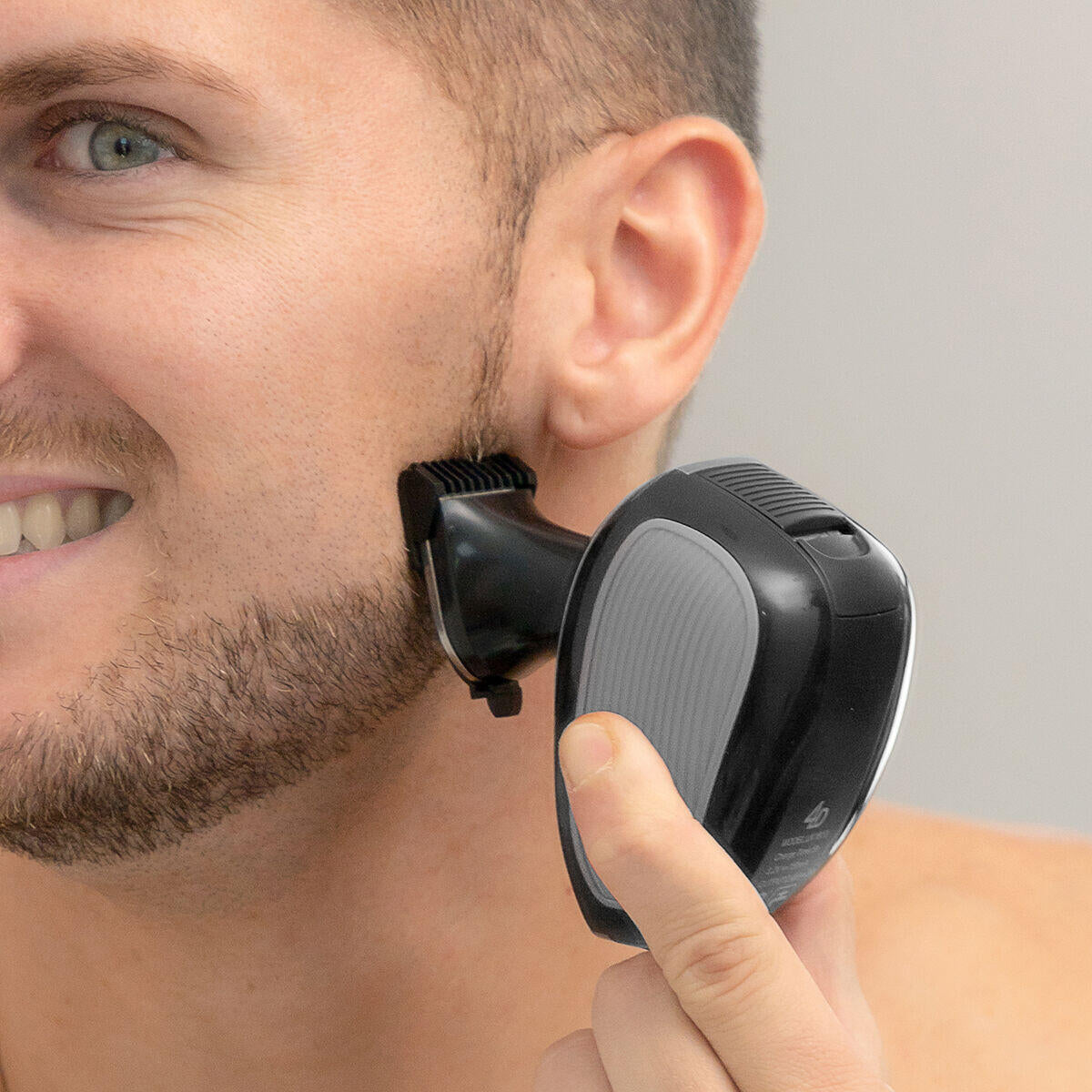 Máquina de Barbear Recarregável 5 em 1 Shavestyler InnovaGoods | IPX7 | 4 Cabeças | Húmido e Seco