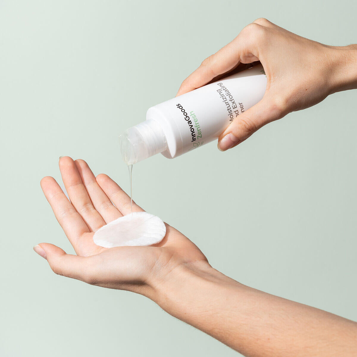Tónico Facial Hidratante y Exfoliante CBD "Zenfresh" InnovaGoods 150 ml